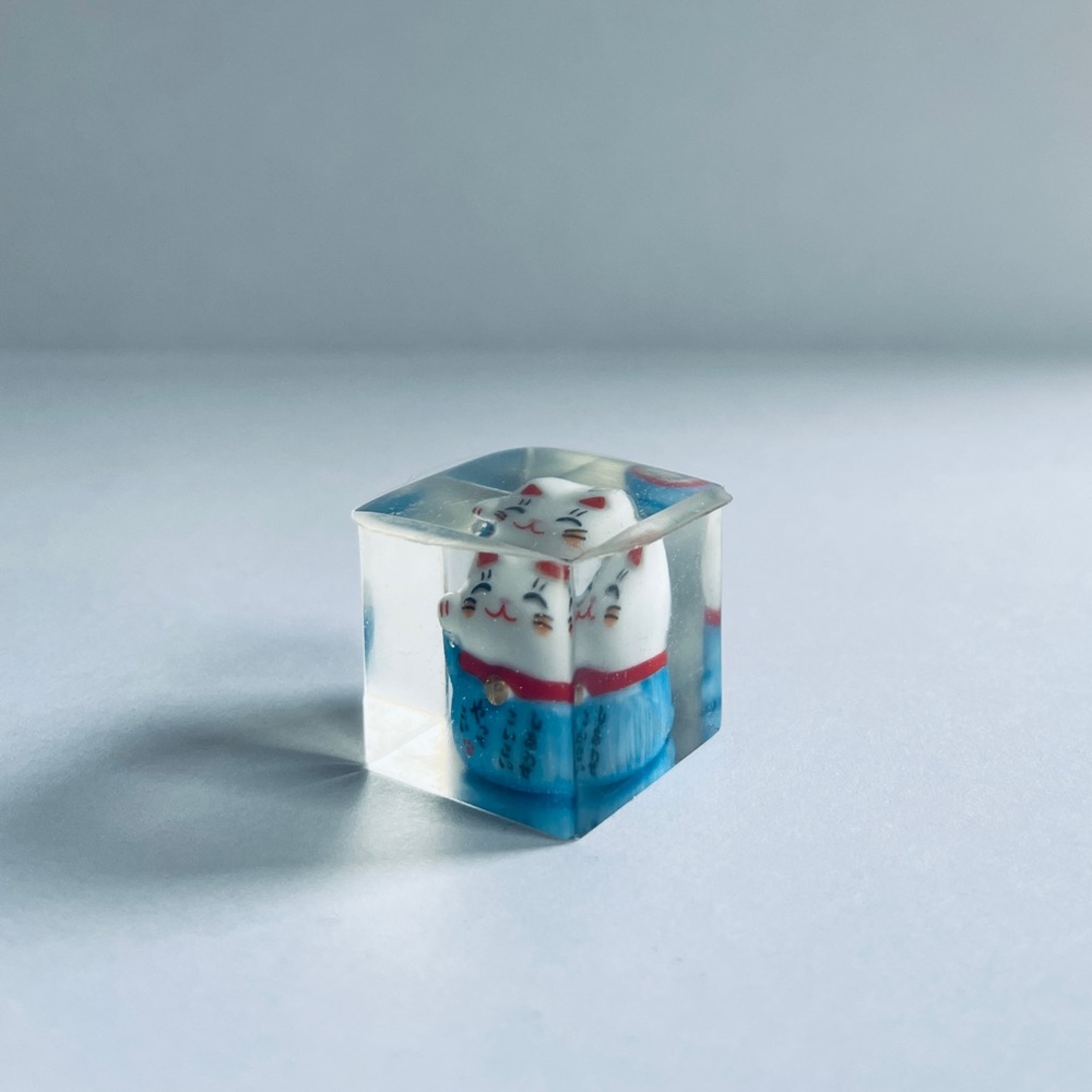 Resin sculptures figurines